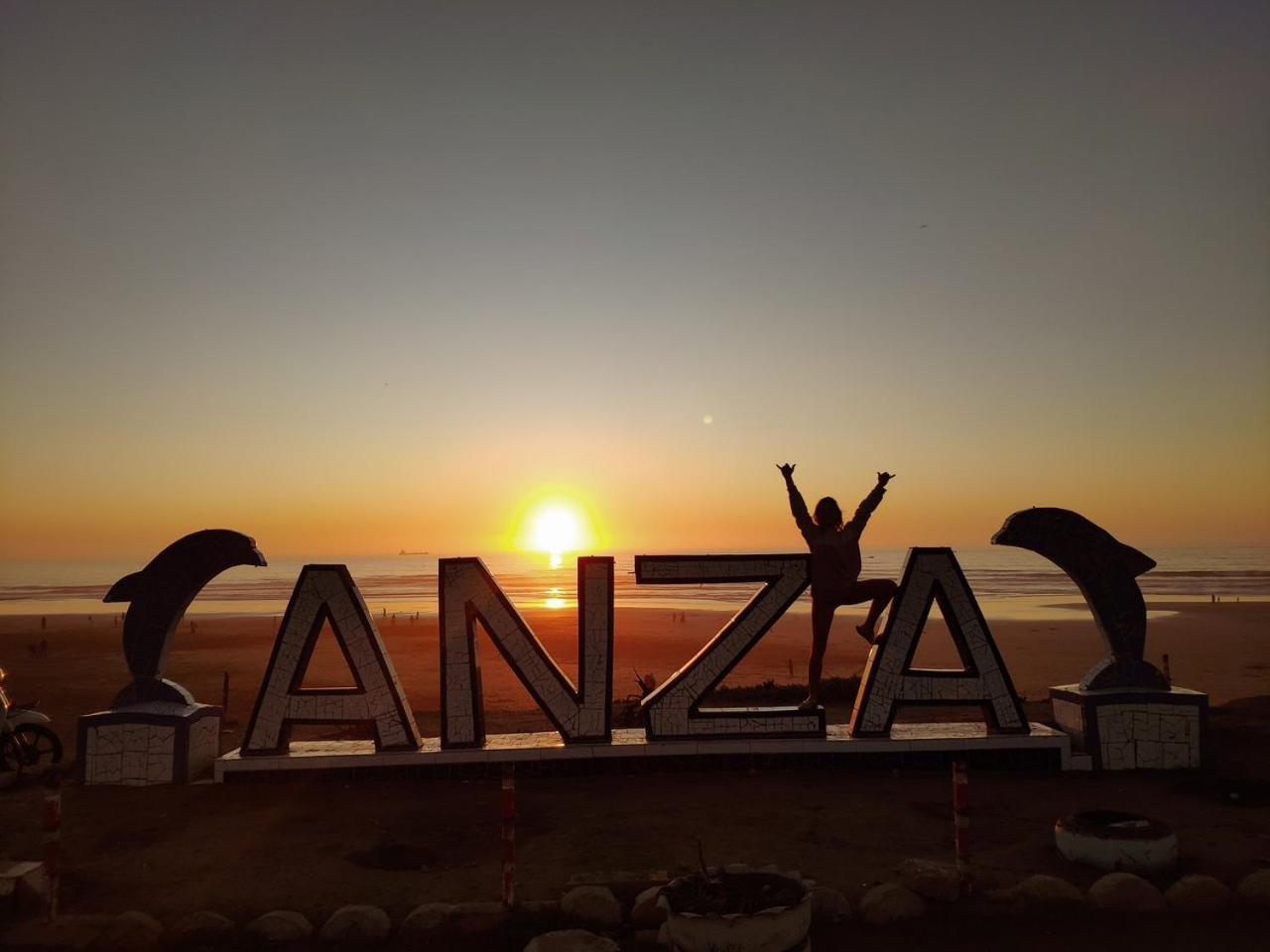 Sun And Sea Anza